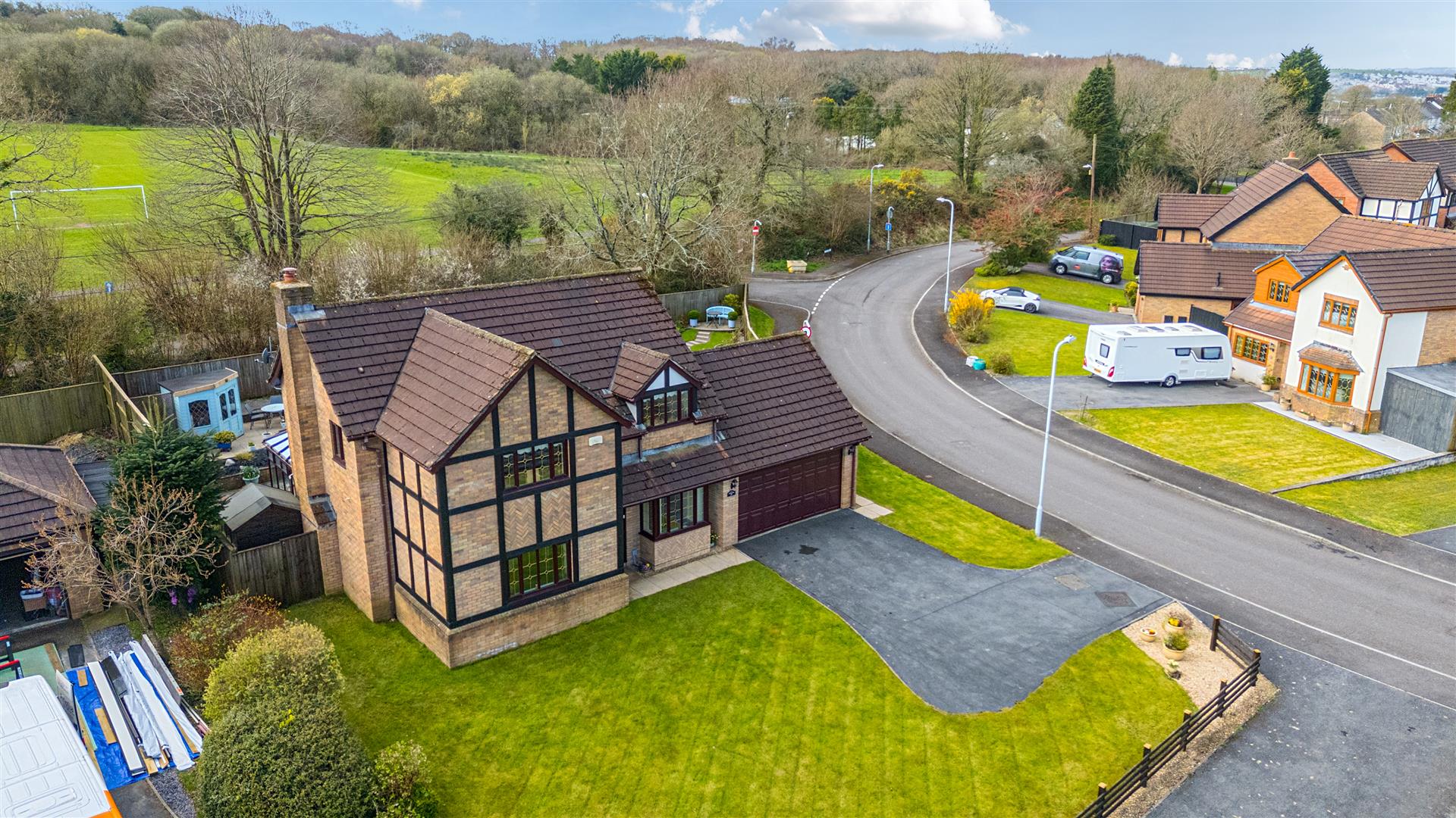 Grove Farm Road, Grovesend, Swansea, SA4 8LA